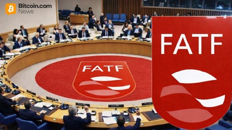 
			ФАТФ призывает к скорейшему внедрению глобальных стандартов в сфере криптовалют, поскольку пробелы в трансграничном правоприменении повышают системные риски		
