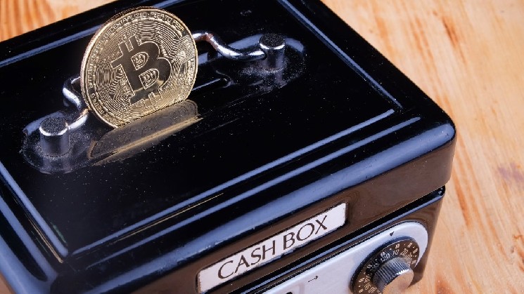 
			Французская компания Capital B пополнила свой резерв биткоинов на 294 млн долларов за счет размещения акций		